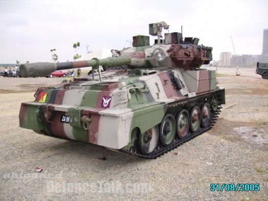 Scorpion_Light_Tank_01.jpg