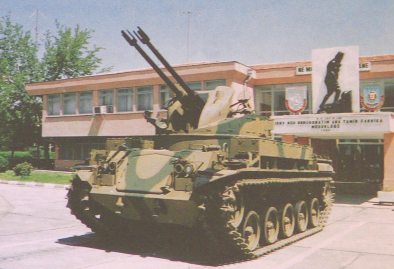 m42a1dustercj3.jpg