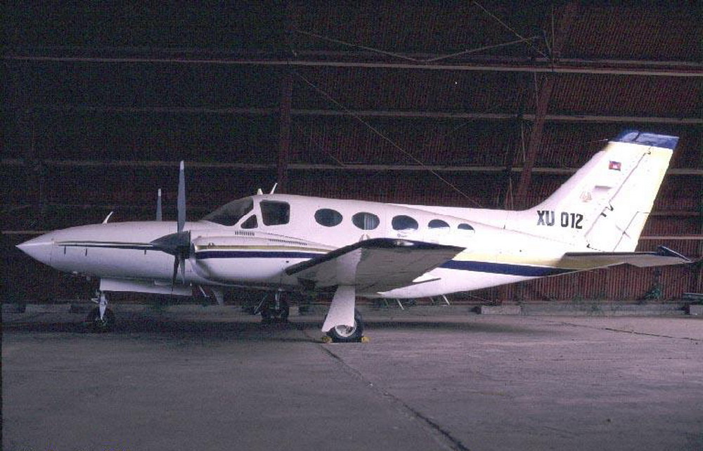 camcessna421.jpg