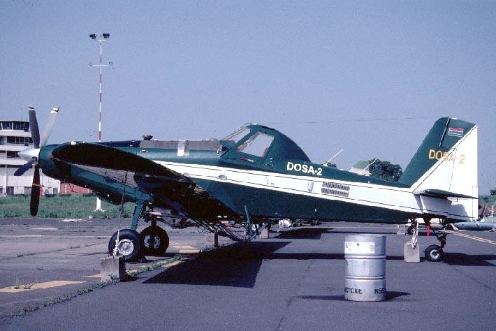 Gambia%20operates%20this%20Airtractor.jpg